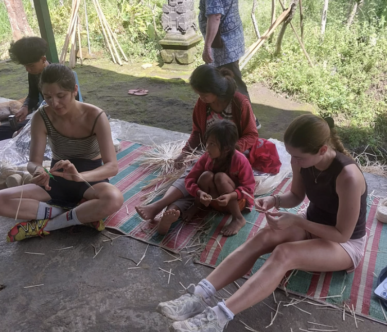 Muntigunung - Community Experience - Image 3